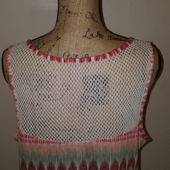 Cool summer tank. - Picture 4 of 4